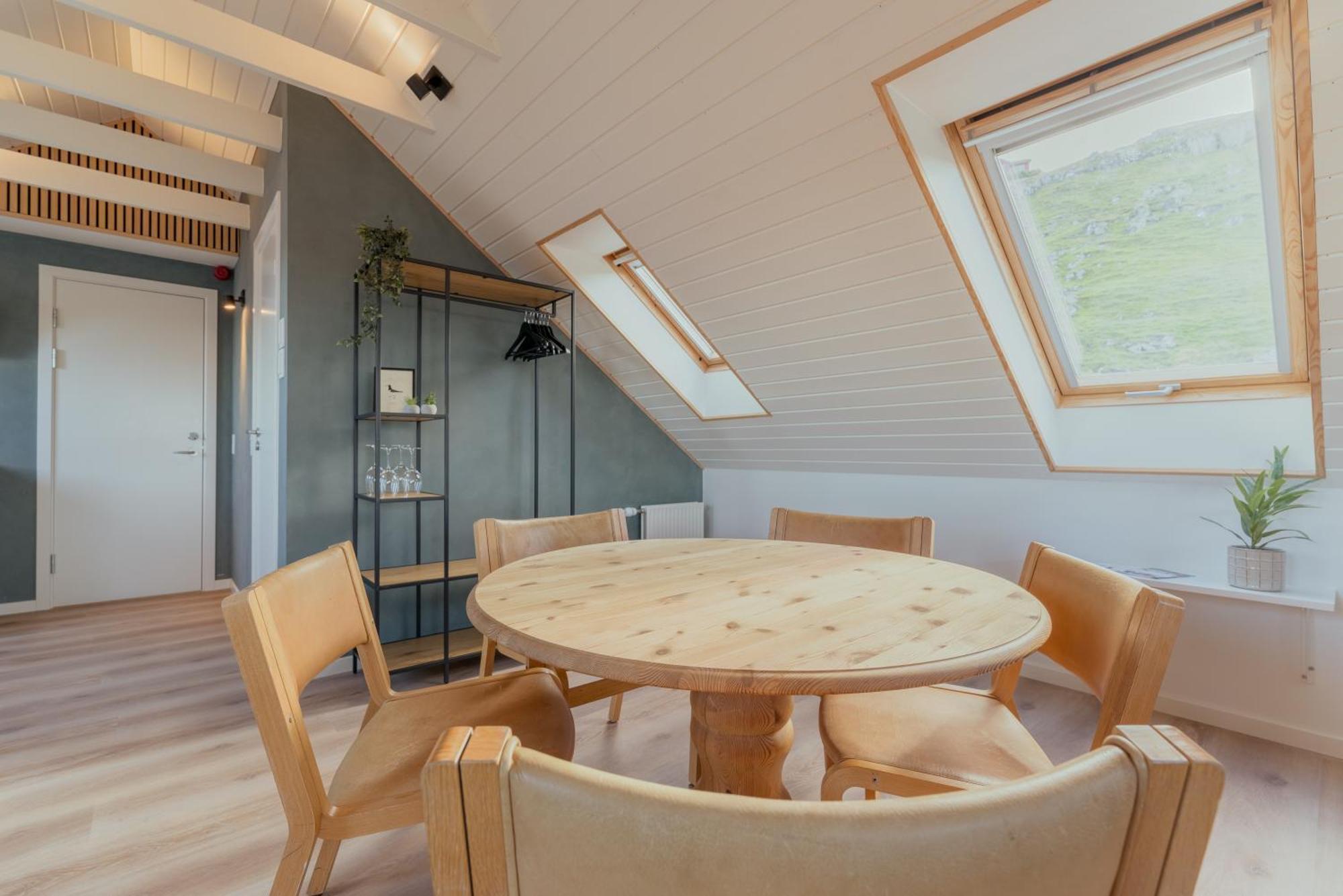 A Tromini Guesthouse Торсгавн Номер фото